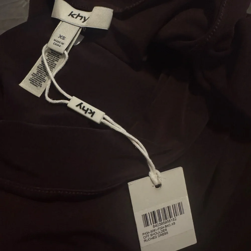 Khy Off-Shoulder Long Runched Dress BNWT - Picture 3 of 3